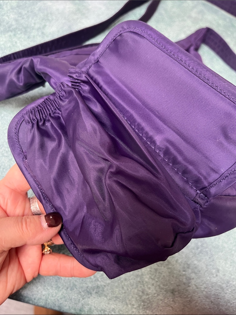Lug Flutter Bag - Picture 11 of 15